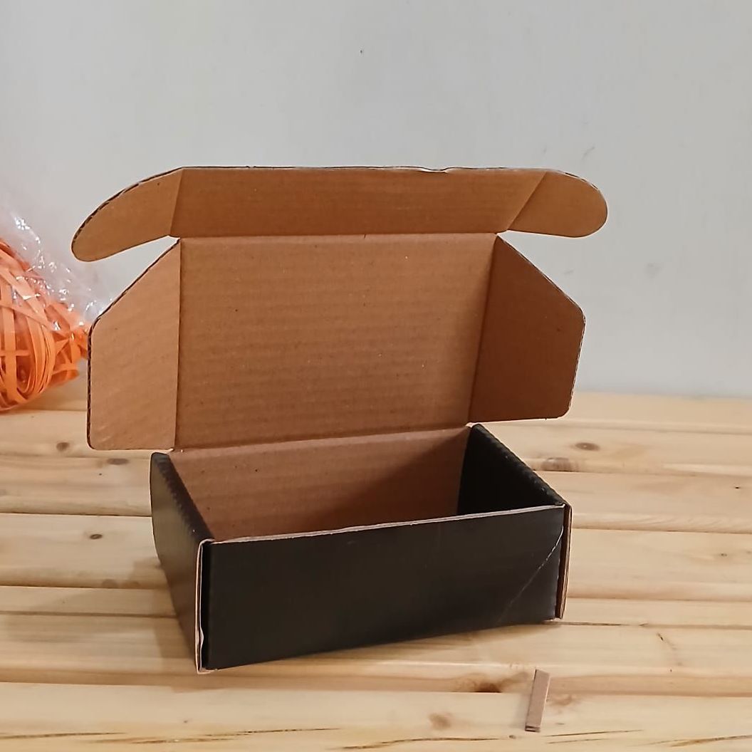Jet Black Glossy mailer Box, 8x6x3 inch | carton boxes for dispatch orders, Jewelry box | Perfume Boxes | Ecommerce Packaging material | Solid Packages - Image 3